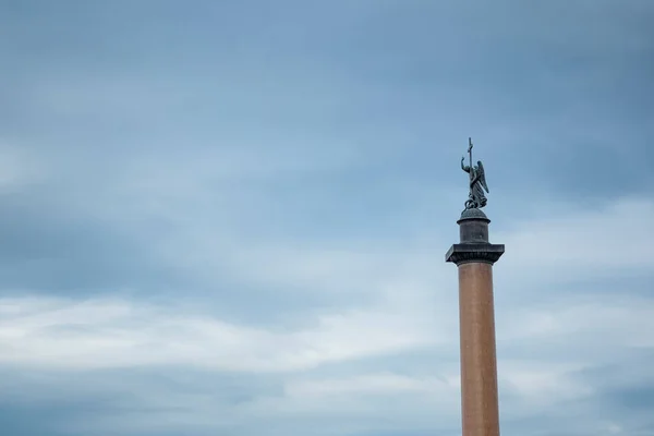 Alexandersäule Auf Dem Palastplatz Vor Blauem Himmel Sankt Petersburg Petersburg — Stockfoto