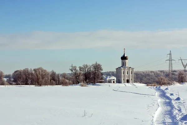 Церковь Покрова на Нерле, Россия — стоковое фото