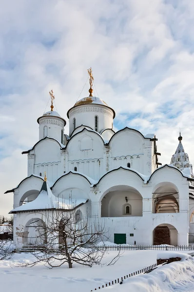 女修道院的代祷、 苏兹达尔、 俄罗斯 — 图库照片