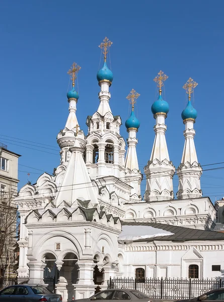 Födelsekyrkan kyrkan vid putinki, Moskva — Stockfoto