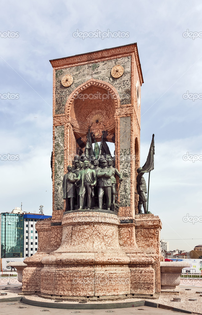 The Monument of the Republic, Istambul