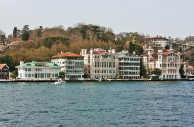 Boğaz boğaz, Türkiye