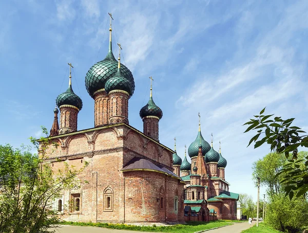 Conjunto de templos en Korovniki, Yaroslavl —  Fotos de Stock
