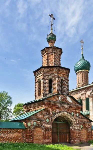 Temple ensemble in Korovniki, Yaroslavl — Stock Photo, Image