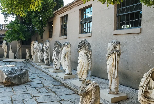 Statue im Museum für antike Korinth — Stockfoto