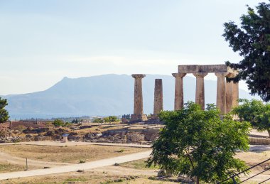 Antik corinth, Yunanistan ın Apollon Tapınağı