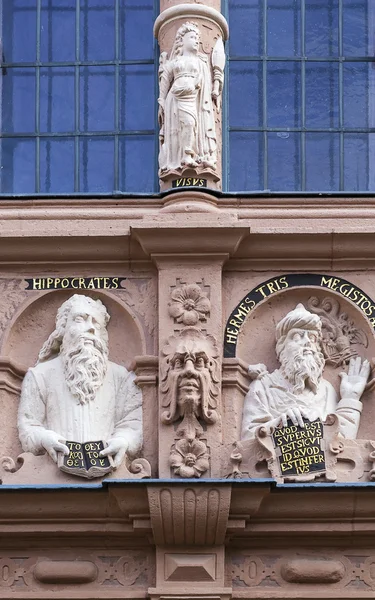 Apothecary Oriel in the city of Lemgo, Germany — Stock Photo, Image