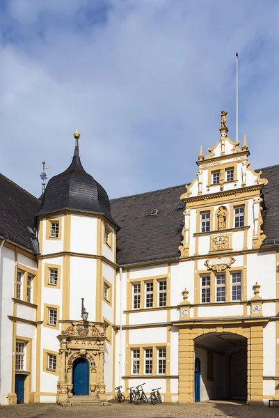 Neuhaus kasteel in paderborn, Duitsland — Stockfoto