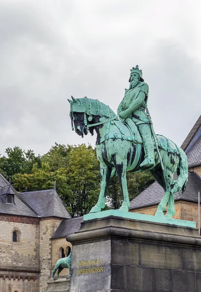 Escultura sobre o palácio de Goslar, Alemanha — Fotografia de Stock