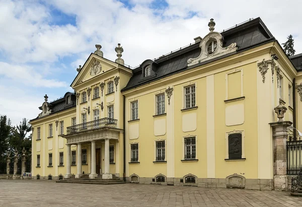 Metropolitan palace, lviv, Ukraina — Stockfoto