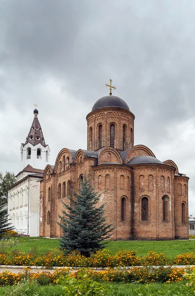圣 · 彼得教堂和斯摩棱斯克圣保罗大教堂 — 图库照片