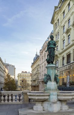 heykelin üzerine mariahilfer strasse, Viyana