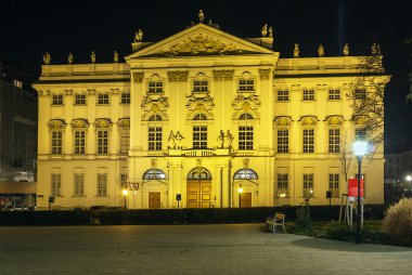 Palais trautson, Viyana