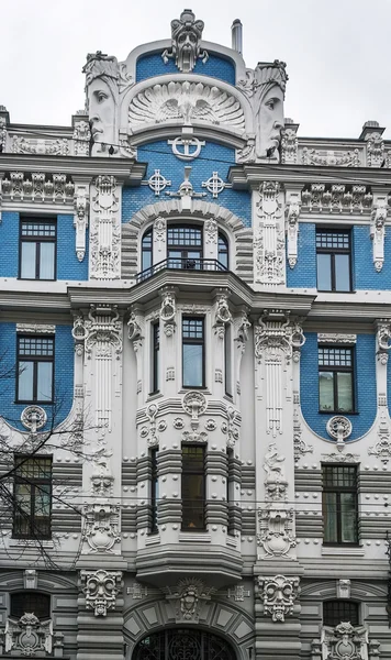 O edifício em estilo Art Nouveau, Riga — Fotografia de Stock