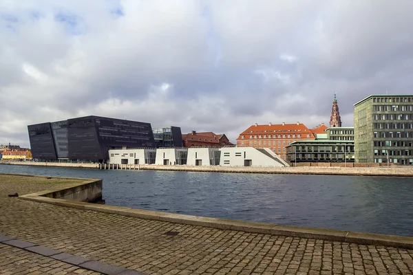 Bord de l'eau du canal, Copenhague — Photo