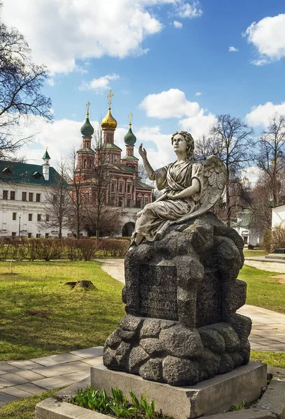 ノヴォデヴィチ女子修道院、モスクワ、ロシア — ストック写真