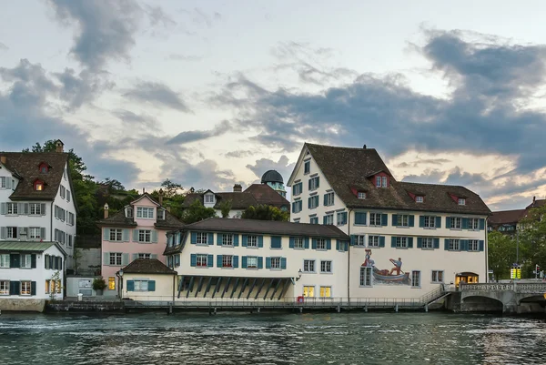 Fylling av Limmat River, Zurich – stockfoto