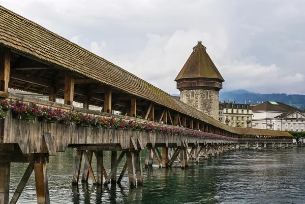 Kapellbrücke, Luzern — Stockfoto