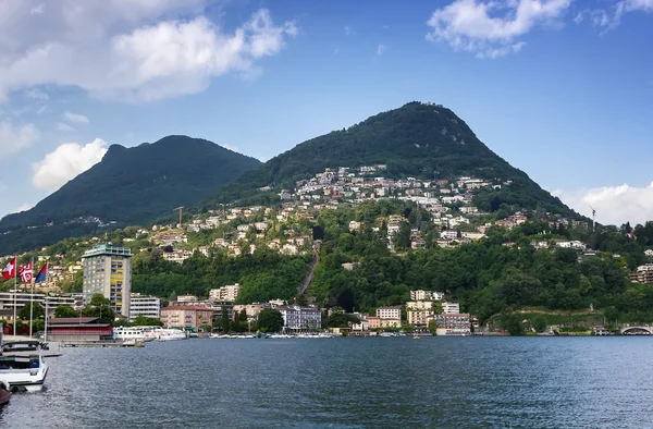 Озеро Lugano (Швейцарія) — стокове фото