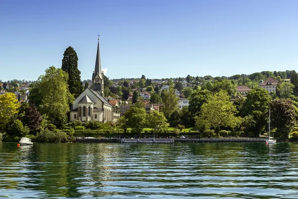 취리히 호수, 스위스에 교회 — 스톡 사진