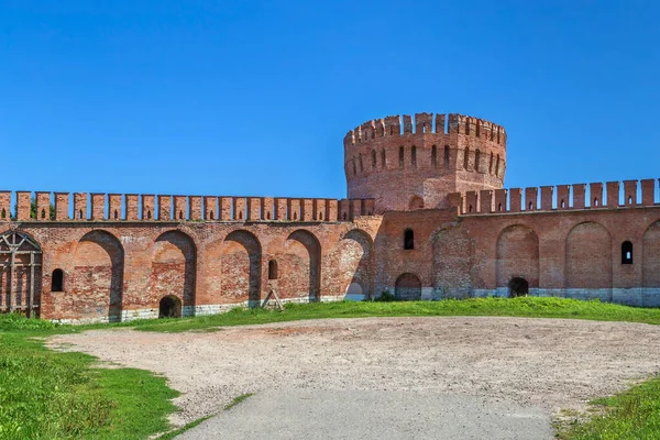 Muro Della Fortezza Con Torre Dell Aquila Smolensk Russia — Foto Stock