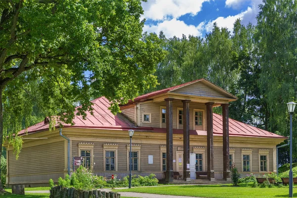 Landbouwschoolgebouw Het Dorp Flenovo Rusland — Stockfoto