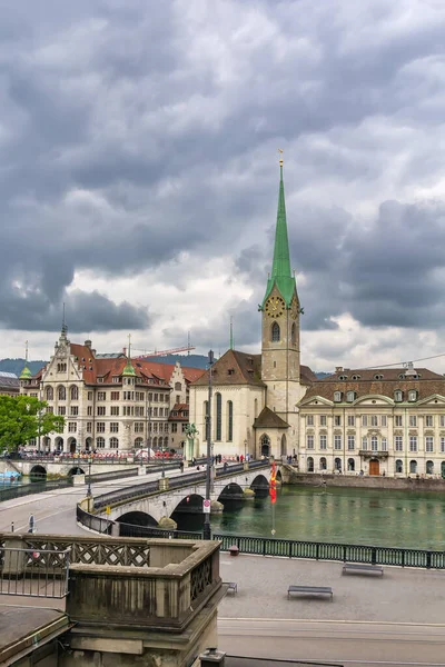 Kościół Fraumunster Zurychu Zbudowany Jest Szczątkach Dawnego Opactwa Dla Arystokratycznych — Zdjęcie stockowe