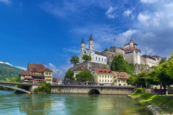 Aarburg Castle Magasan Aarburg Felett Található Egy Meredek Sziklás Domboldalon — Stock Fotó