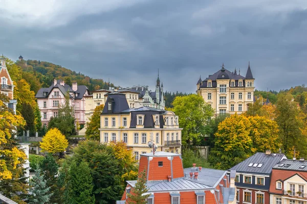 Görünümü Tarihi Merkezi Karlovy Vary Hill Çek Cumhuriyeti — Stok fotoğraf