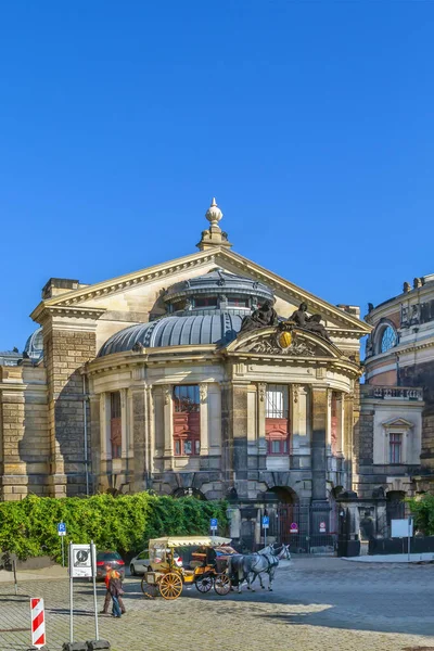 Huvudbyggnad Dresden Academy Fine Arts Sachsen Tyskland — Stockfoto