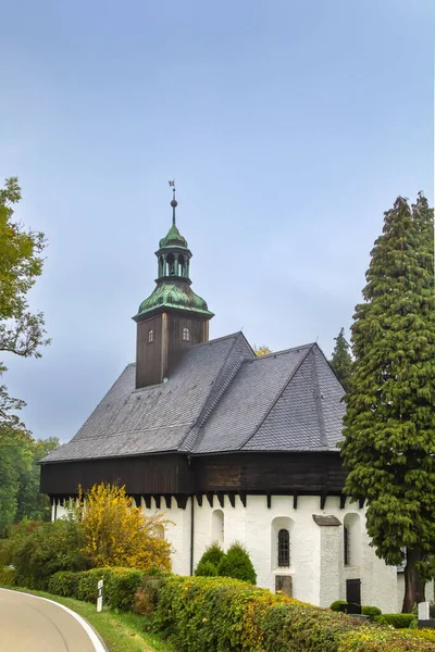 Battlement Wehrkirche 복음주의 라우터 베르크 독일의 교외에 — 스톡 사진