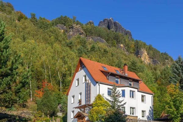 Blick Auf Den Felsen Bastei Deutschland — Stockfoto