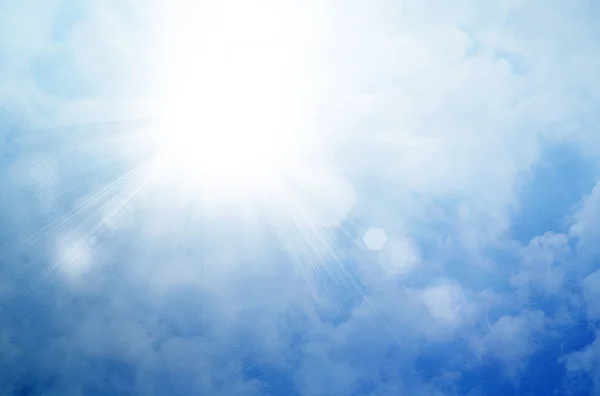 太陽紫外線と flare、抽象的な背景の青い空の下 — ストック写真