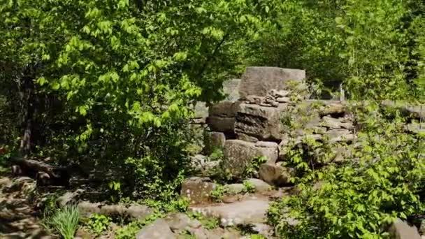 Norra Kaukasus Megalitiska Dolmen Zhanes Dal Flygbild — Stockvideo