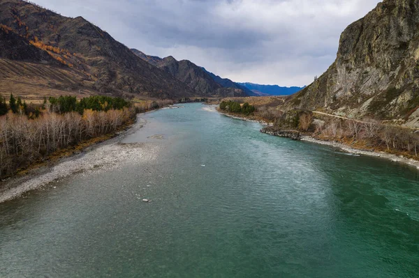 Góry Altai Jesienią Rzeka Katun Obraz Stockowy