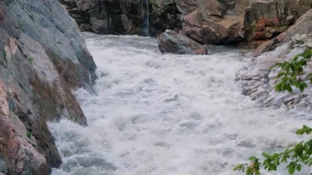 Las Montañas Del Cáucaso Adygeya Río Belaya Desfiladero Granito — Vídeos de Stock