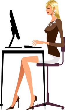 Bilgisayarda çalışan kadın.