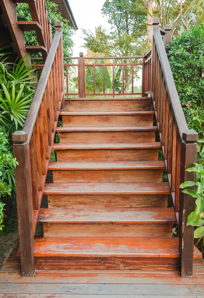 Wooden staircase — Stock Photo, Image