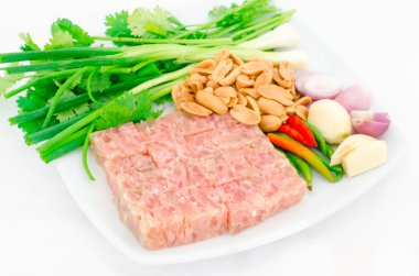 Mayalanmış zemin domuz (nham)