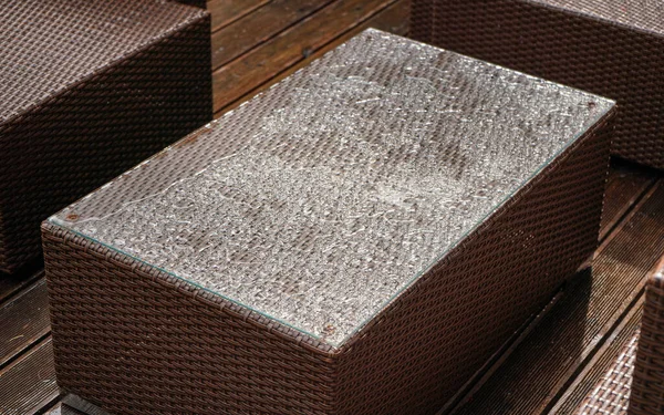 Simple Brown Artificial Rattan Garden Furniture Top Covered Raindrops Closeup — Fotografia de Stock