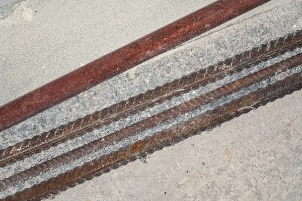 Iron Rusty Construction Rebars Concrete Ground Building Site Closeup Detail — Stock Photo, Image