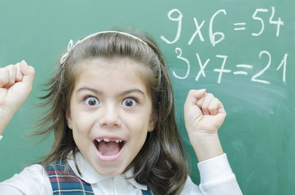 başarılı kız öğrenci