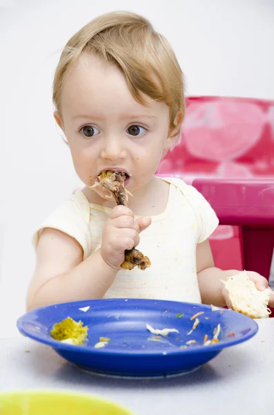 Eating Chicken — Stock Photo, Image