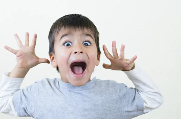 Menino gritando — Fotografia de Stock