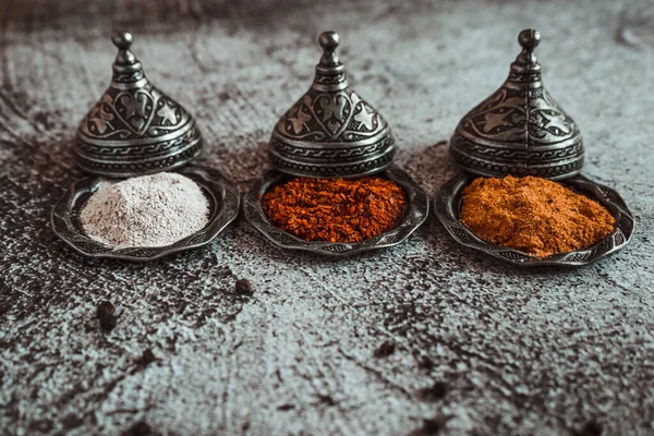 Fragrant Spices Turmeric Curry Black Pepper Paprika Garlic Metal Utensils — стоковое фото
