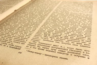 açık bir kitap