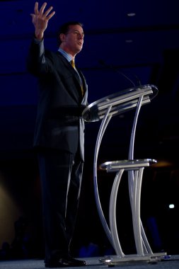 Başkan adayı rick santorum