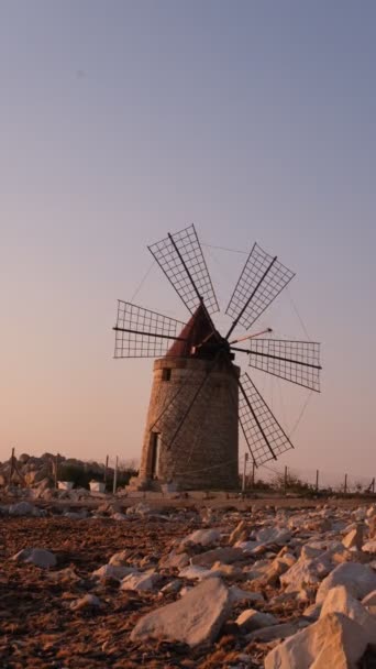 Windmill Shore Seaside Sunset Background North Sicily Trapani Old Fashioned — Wideo stockowe