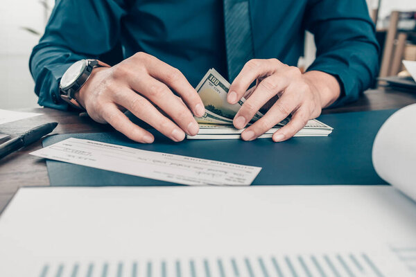 Банковский учет учитывает концепцию "Доход и бизнес". Концепция банковской проверки.