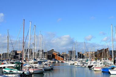 gioca yelkenli tekneler